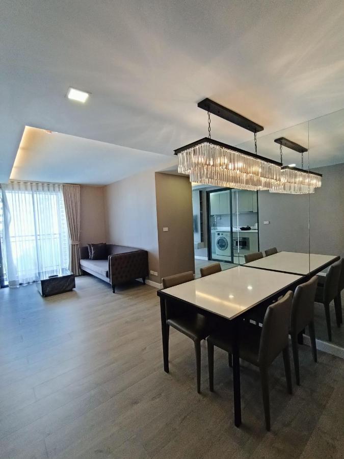 18 Residence Bangkok Buitenkant foto
